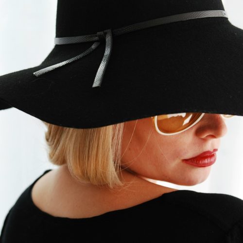 Introwertyk czy ekstrawertyk test – odkryj swoją osobowość teraz